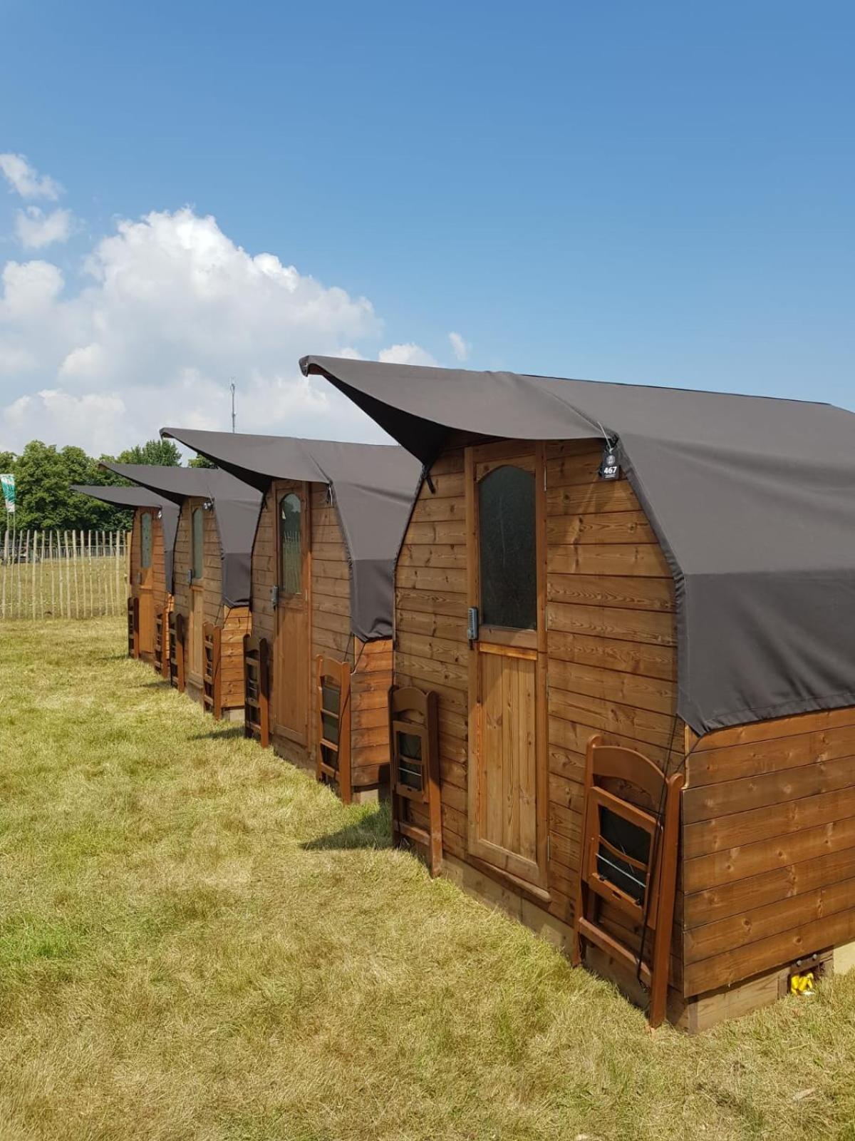 Suitehuts @ Silverstone Exteriér fotografie